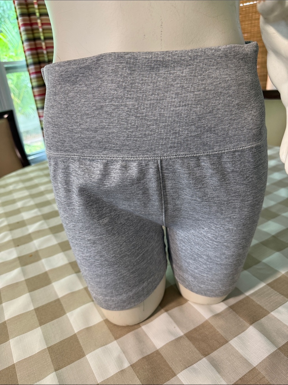Forever 21 Light Gray Seamless High-Waist Bike Shorts